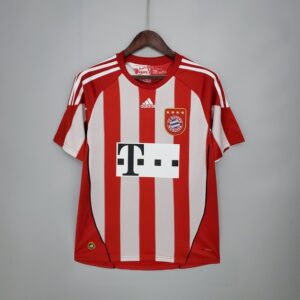 Bayern Munich 2010/11 Home Retro Jersey