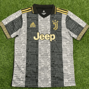 Juventus 2021/22 Pre-Match Training Jersey